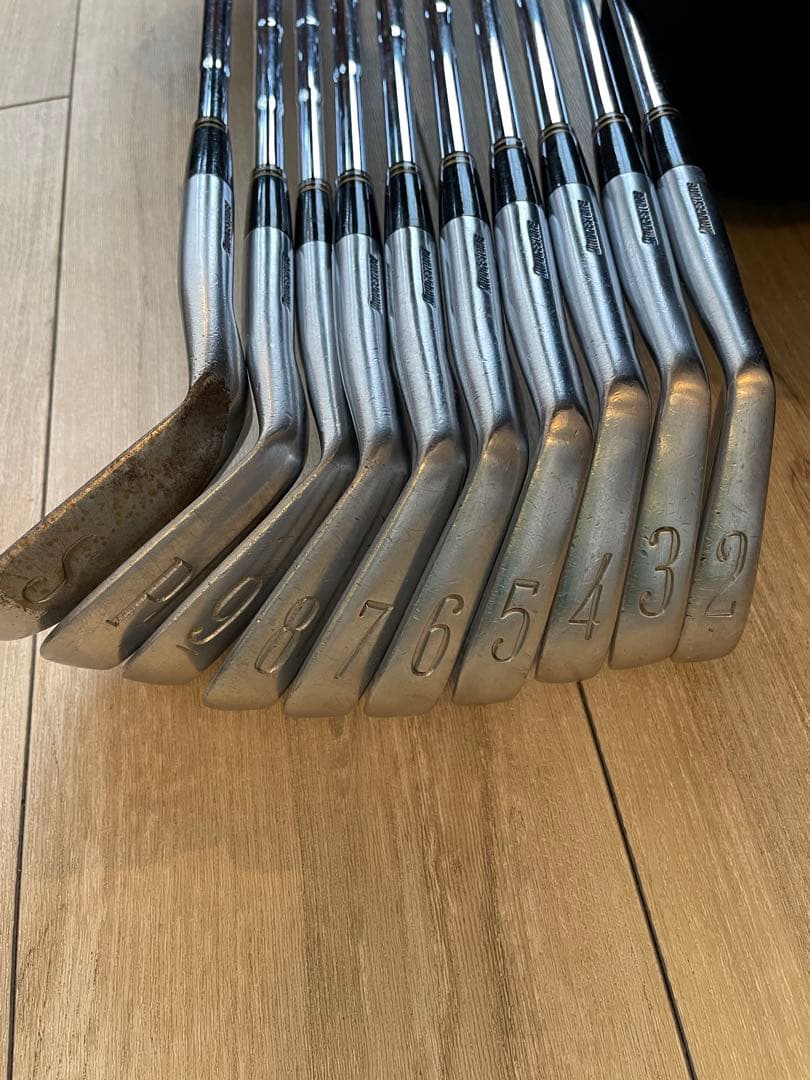 ★ケース付 JUMBO MTN3 PRO MODEL アイアン 2番〜SW10本