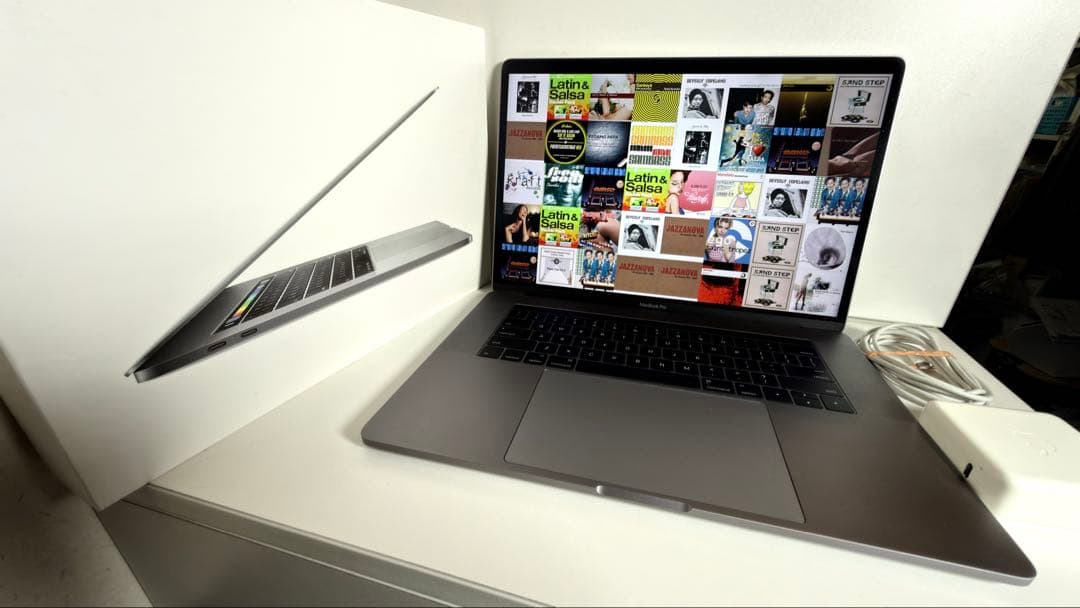 【未だ現役】MacBookPro2016 15”　i7/16GB/250SSD