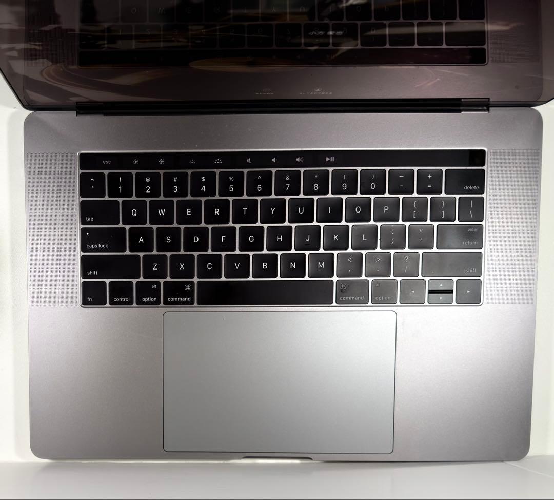 【未だ現役】MacBookPro2016 15”　i7/16GB/250SSD