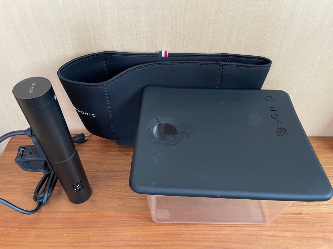 ボニークプロ　高機能モデル　BONIQ Pro低温調理器具 コンテナ付