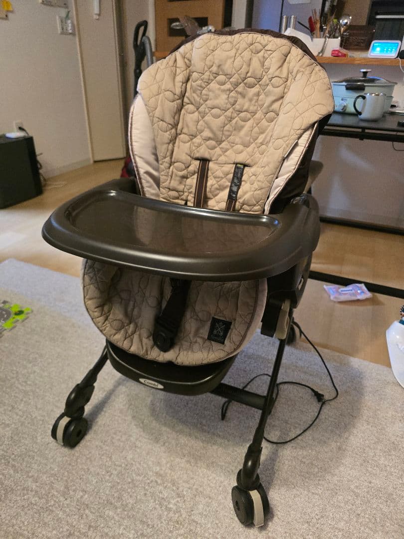 Combi コンビ CWLネムリラAT 電動 ハイローチェア オートスイング