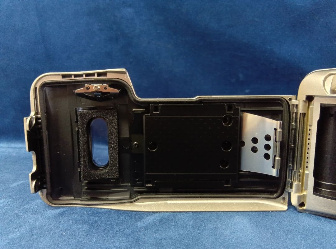 OLYMPUS μ mju zoom115　 DELUXE　フィルムカメラ