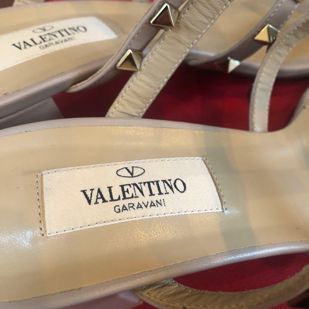VALENTINO GARAVANI スタッズミュール ベージュ