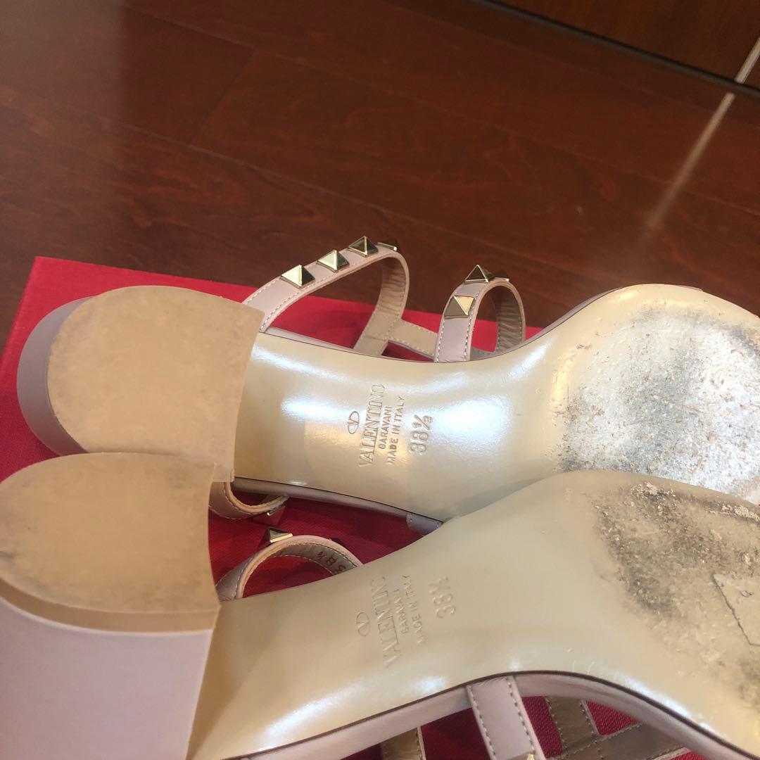 VALENTINO GARAVANI スタッズミュール ベージュ