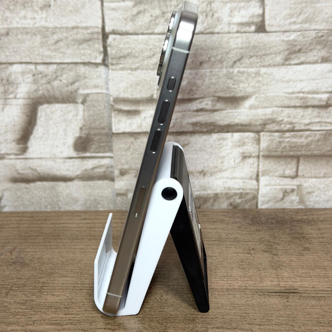 【美品】iPhone15 Pro Max 1TB ホワイトチタニウム 国内版