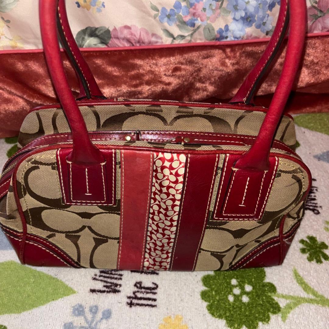 未使用に近い　Coach ショルダーバッグ レッド ベージュ