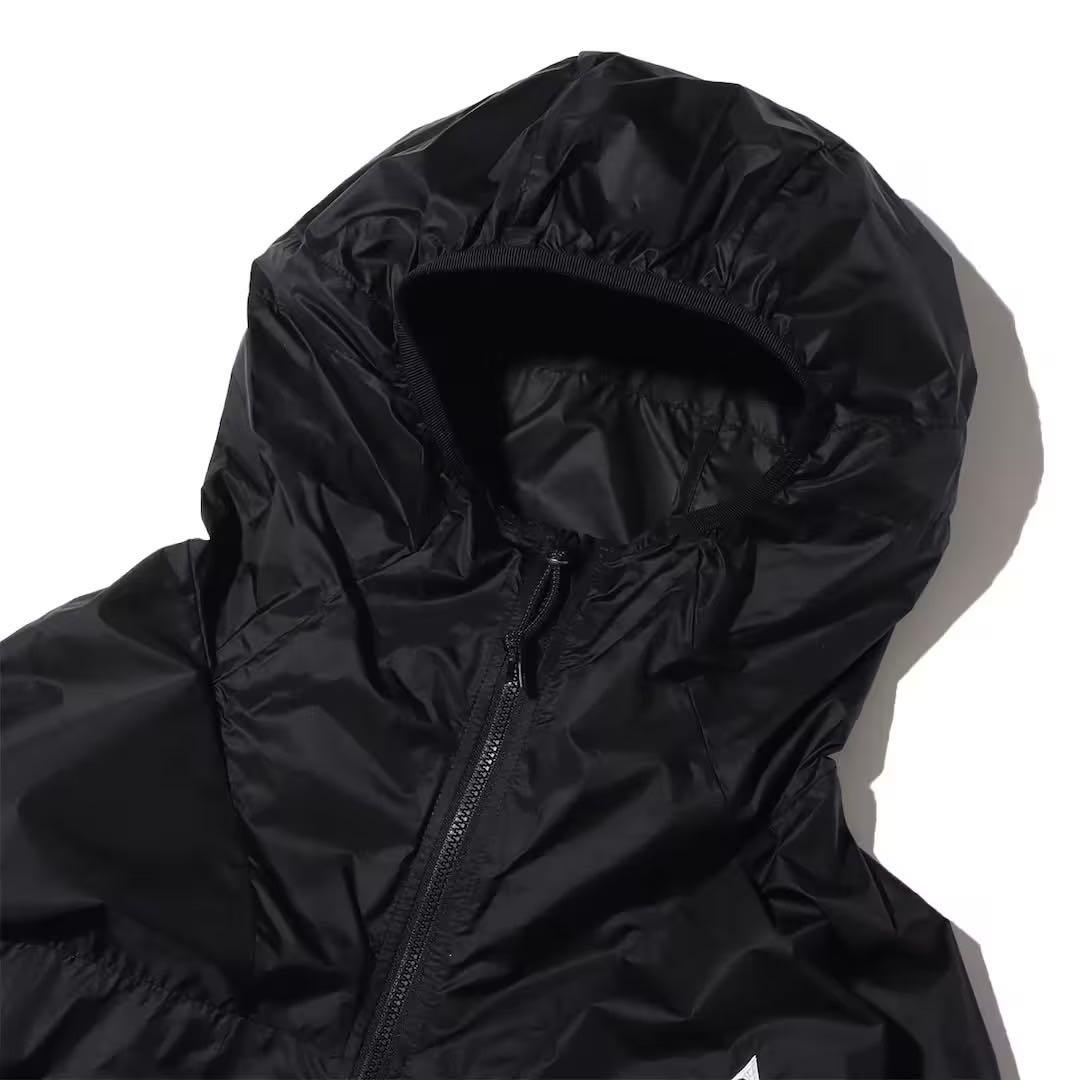 【新品未使用】ナイキ NIKE ACG ナイロン　ジャケット　刺繍ロゴ 　黒