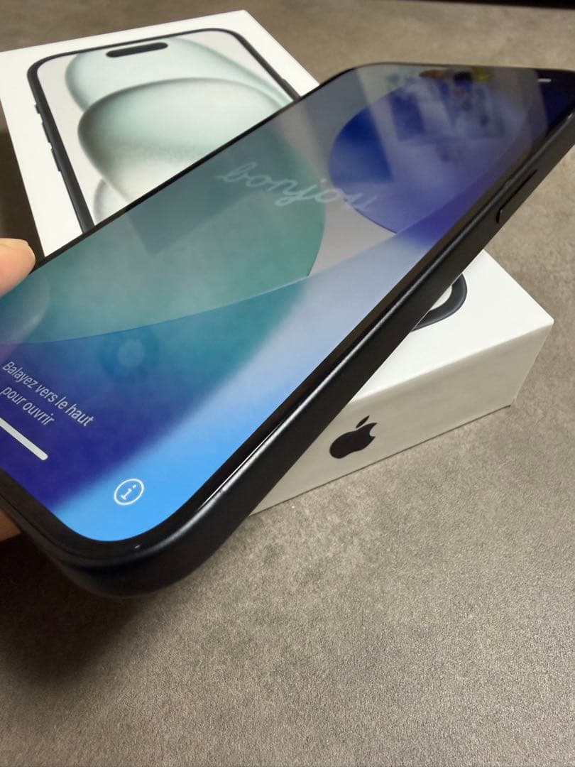 (美品)iphone15 128MB simフリー　ブラック