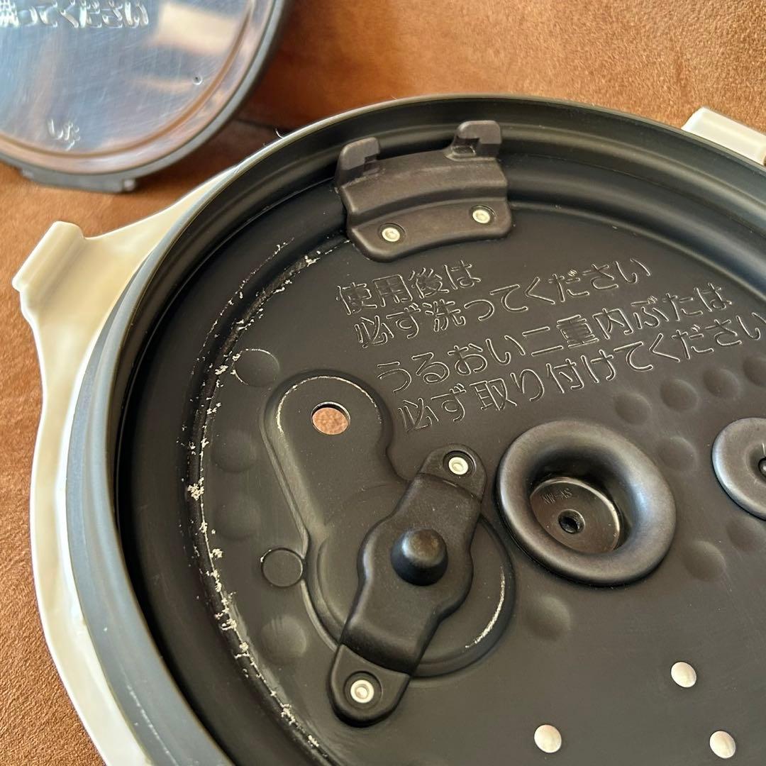 象印　炊飯器　南部鉄器 極め羽釜　型番：NW-AT10 の内釜のみ