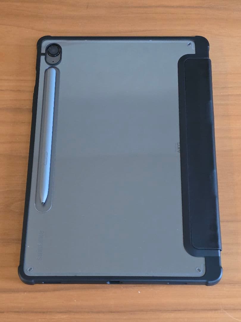 【極美品】Galaxy Tab S9 FE 本体 + ケース2種