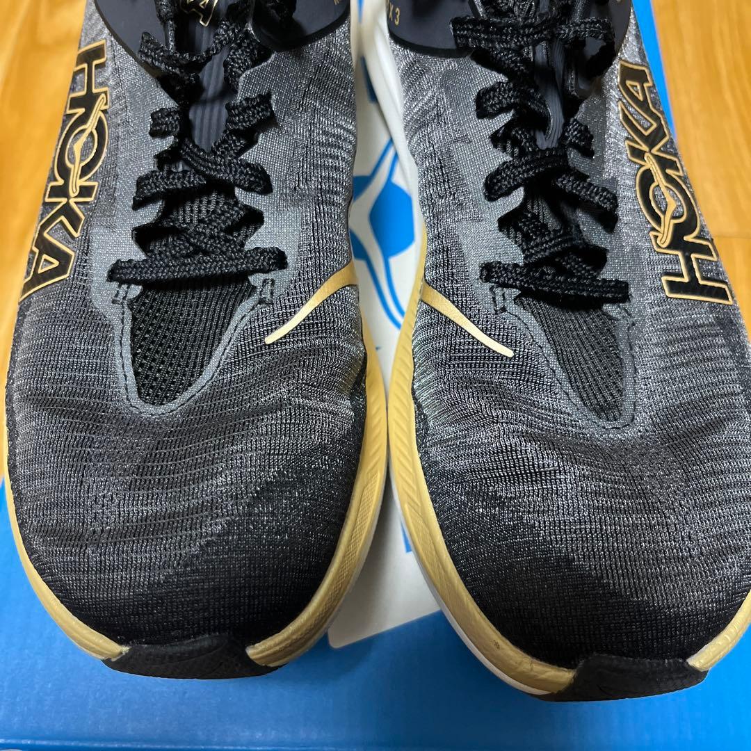 HOKA ロケットX3