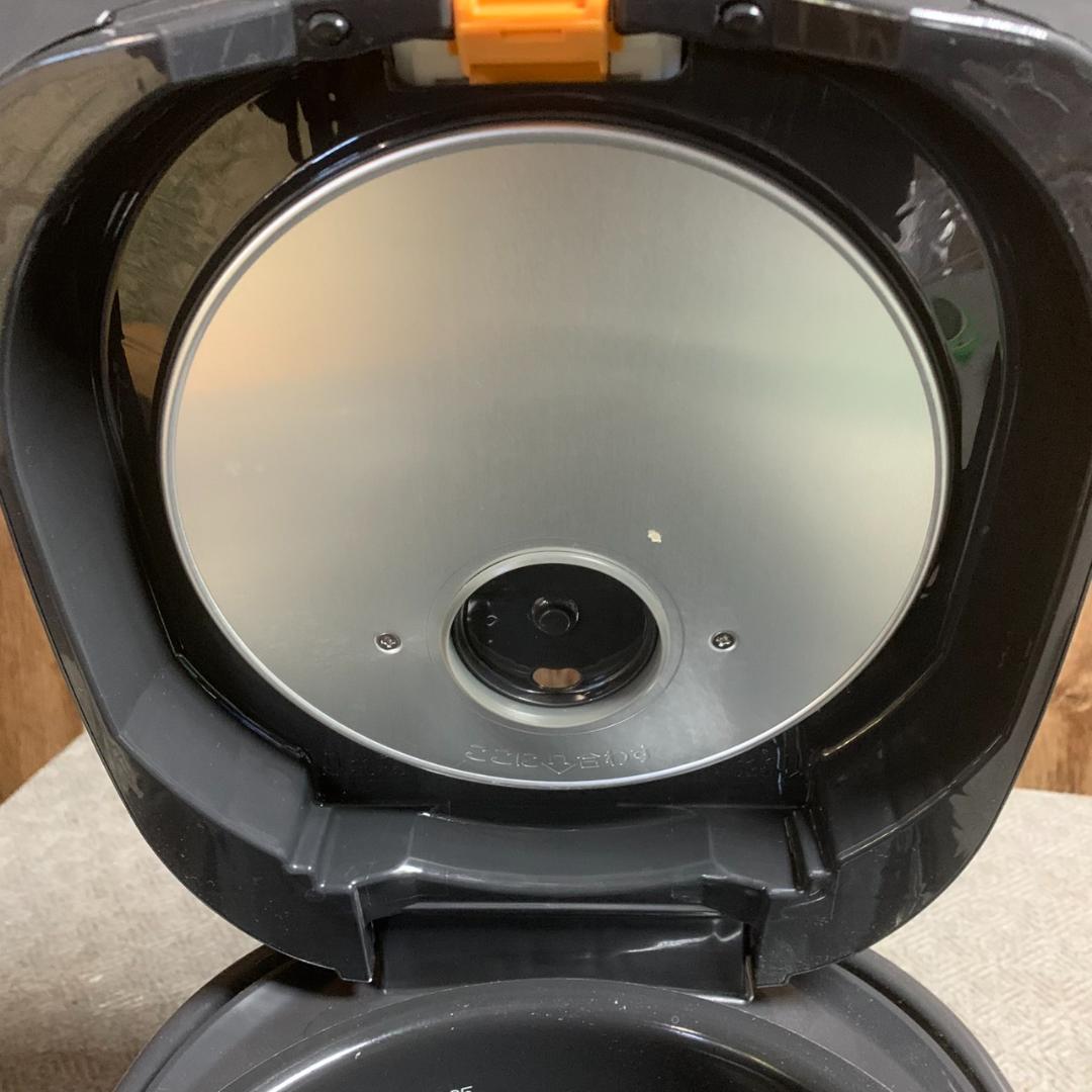 K818 象印 ZOJIRUSHI NW-VE10 IH炊飯ジャー 2023年製