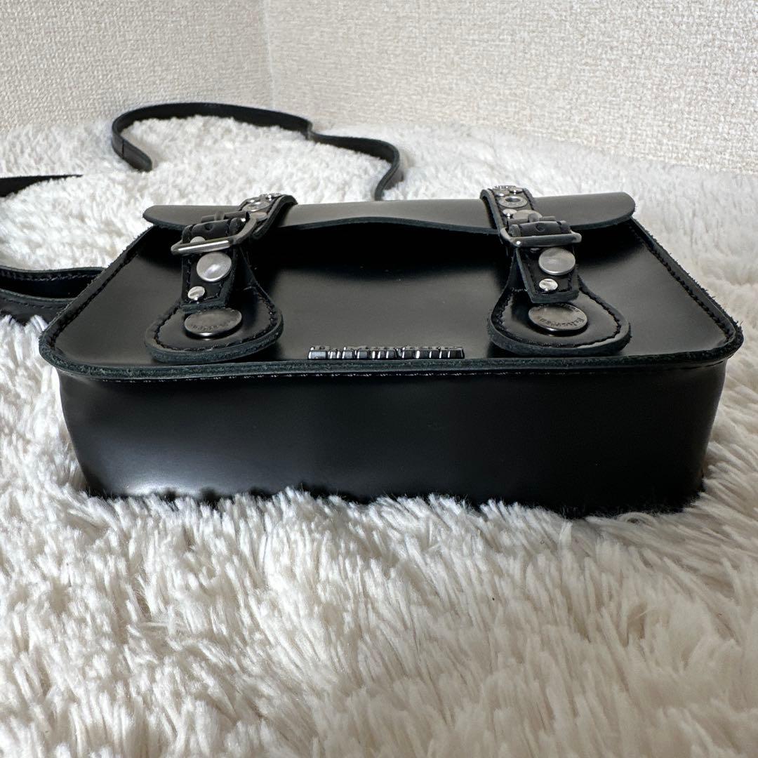 Dr. Martens ショルダーバッグ スタッズ Y2K レザー ブラック
