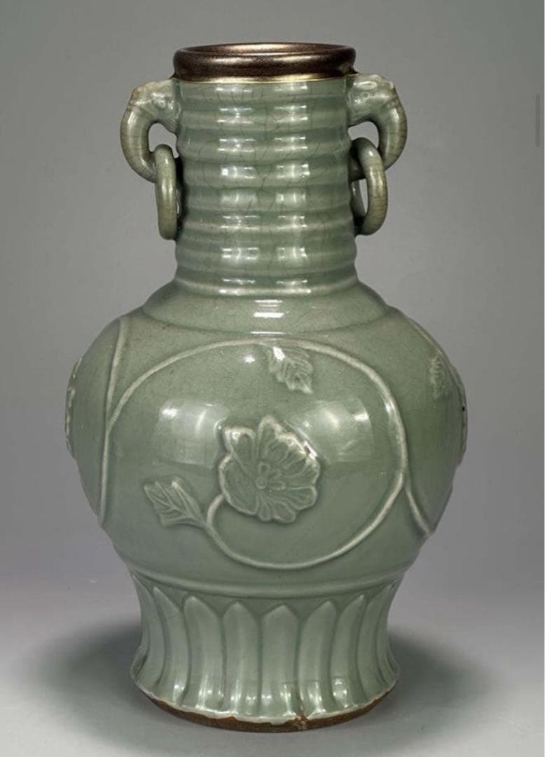 明朝　明時代保証　龍泉窯　花卉文　象耳瓶　口蒔絵塗金継有　骨董品　華道具　唐物