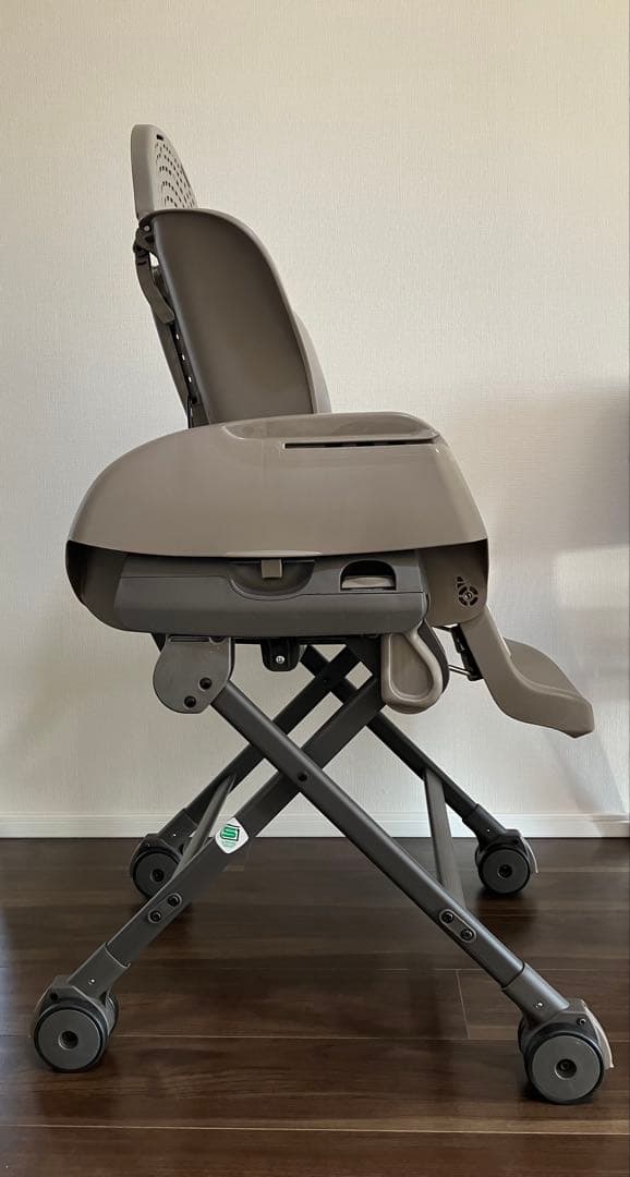 Combi ネムリラ Fit AQ（ハイローチェア）