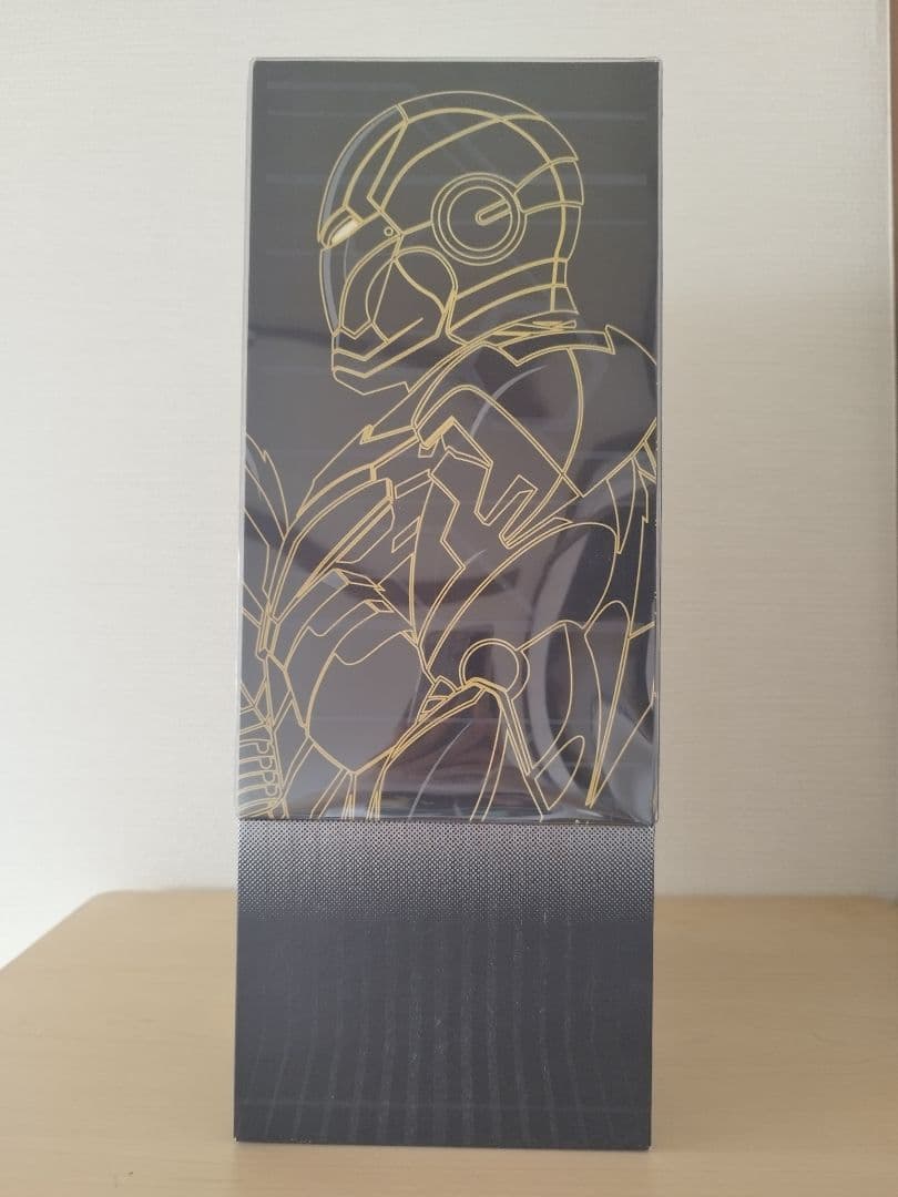 １/６スケールフィギュア　アイアンマン・マーク６（ネオンテック/イエロー版）