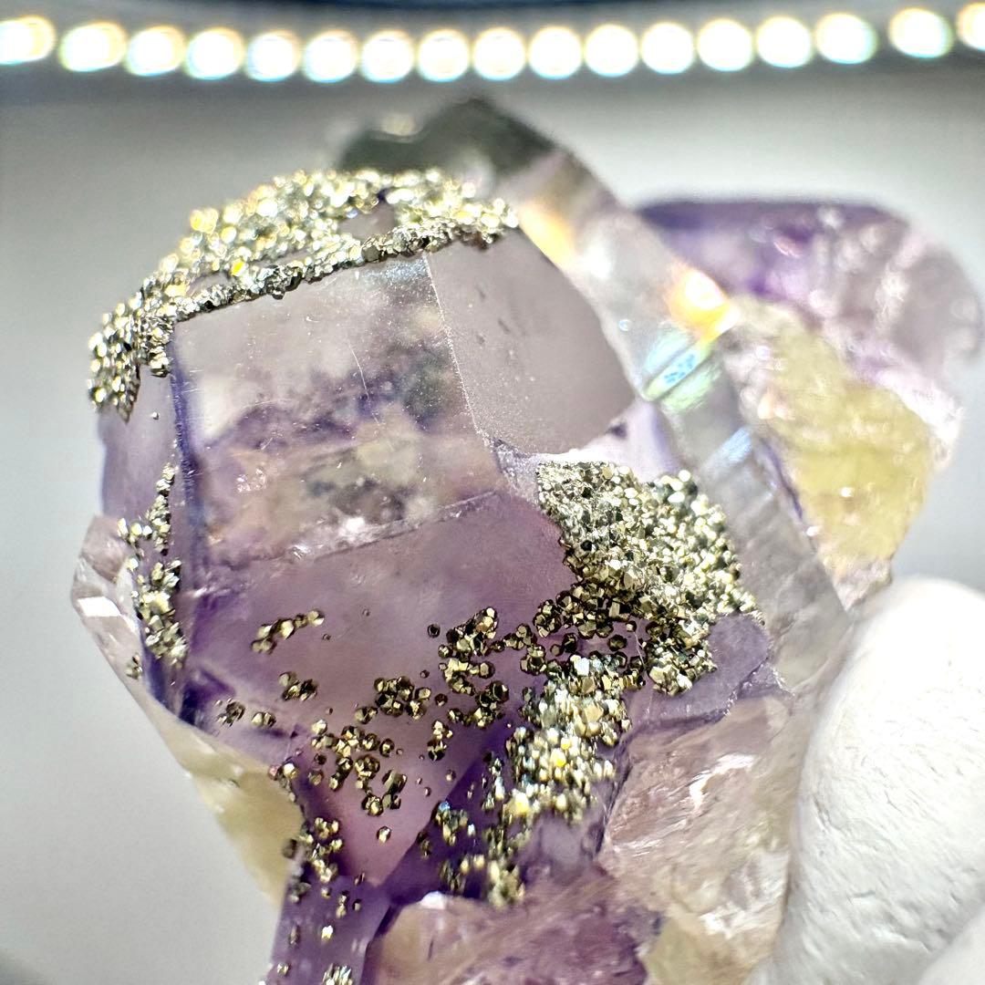 576 中国 内モンゴル産 フローライト&パイライト&クォーツ