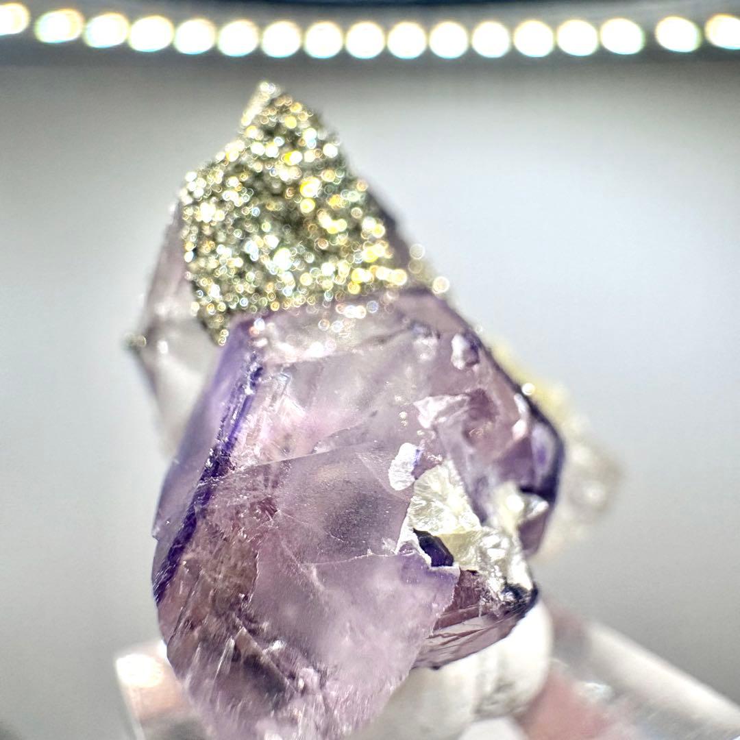 576 中国 内モンゴル産 フローライト&パイライト&クォーツ