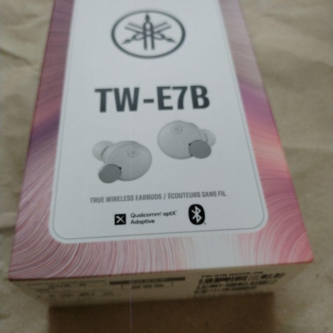 【新品未使用】TW-E7B(W)　ワイヤレスイヤホン　ホワイト