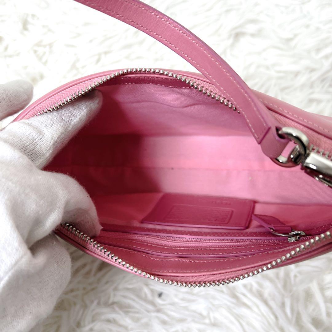 バッグ COACH Pink Leather Y2K Hobo Half Moon