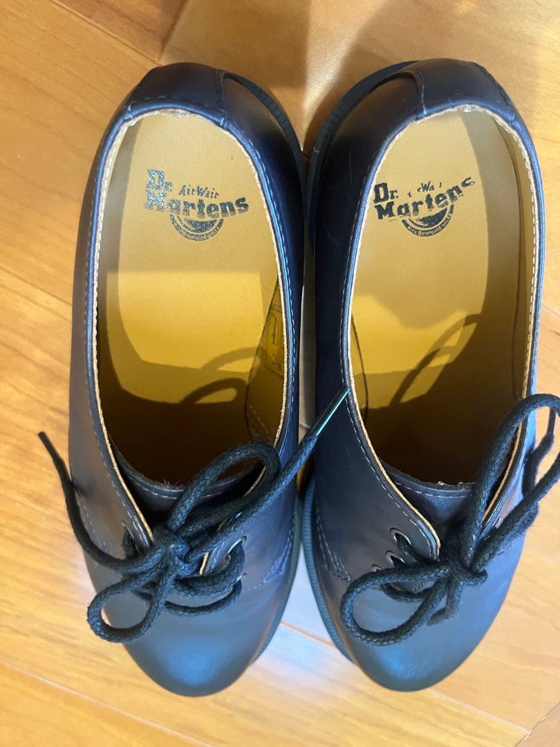 Dr. Martens 　3ホール　24cm UK 5 ダークブラウン