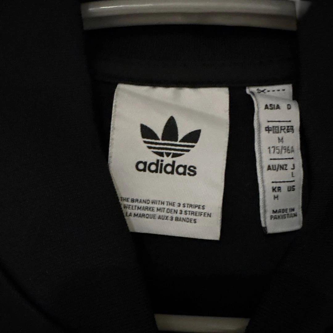 adidas トラックジャケット　ブラック/ ホワイト