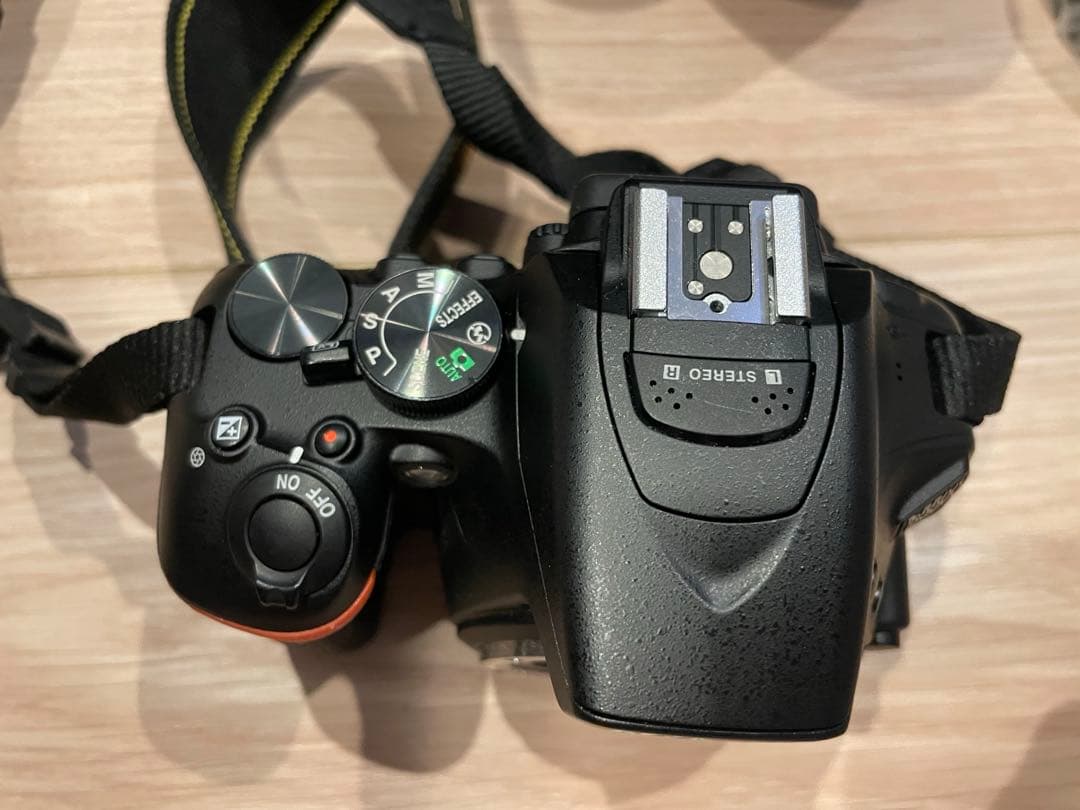 使用回数少な目！美品⭐︎Nikon D5500 ダブルズームキット