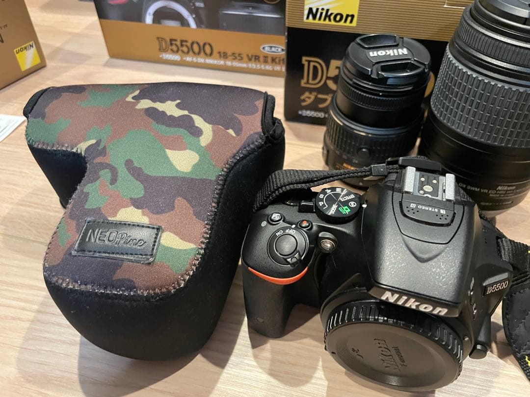 使用回数少な目！美品⭐︎Nikon D5500 ダブルズームキット