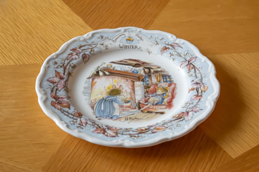 【最終値下】ロイヤルドルトン ブランベリーヘッジ 20.5cmプレート4枚＋２枚