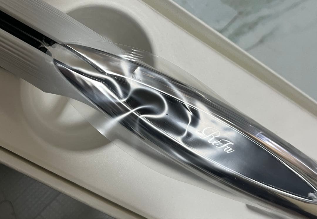 即購入可　ReFa ストレートアイロン　ギャランティカード付き　新品