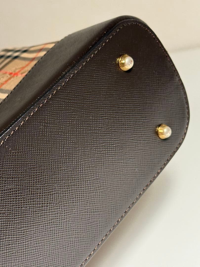 Burberry アクセサリーポーチ ワンショルダー バッグ ノバチェック
