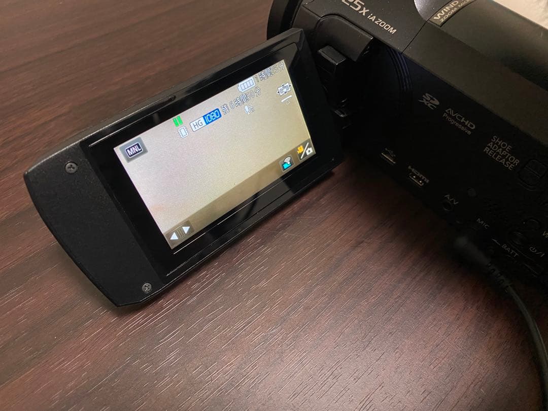 Panasonic HC-VX985M 4Kビデオカメラ（マイク付き）