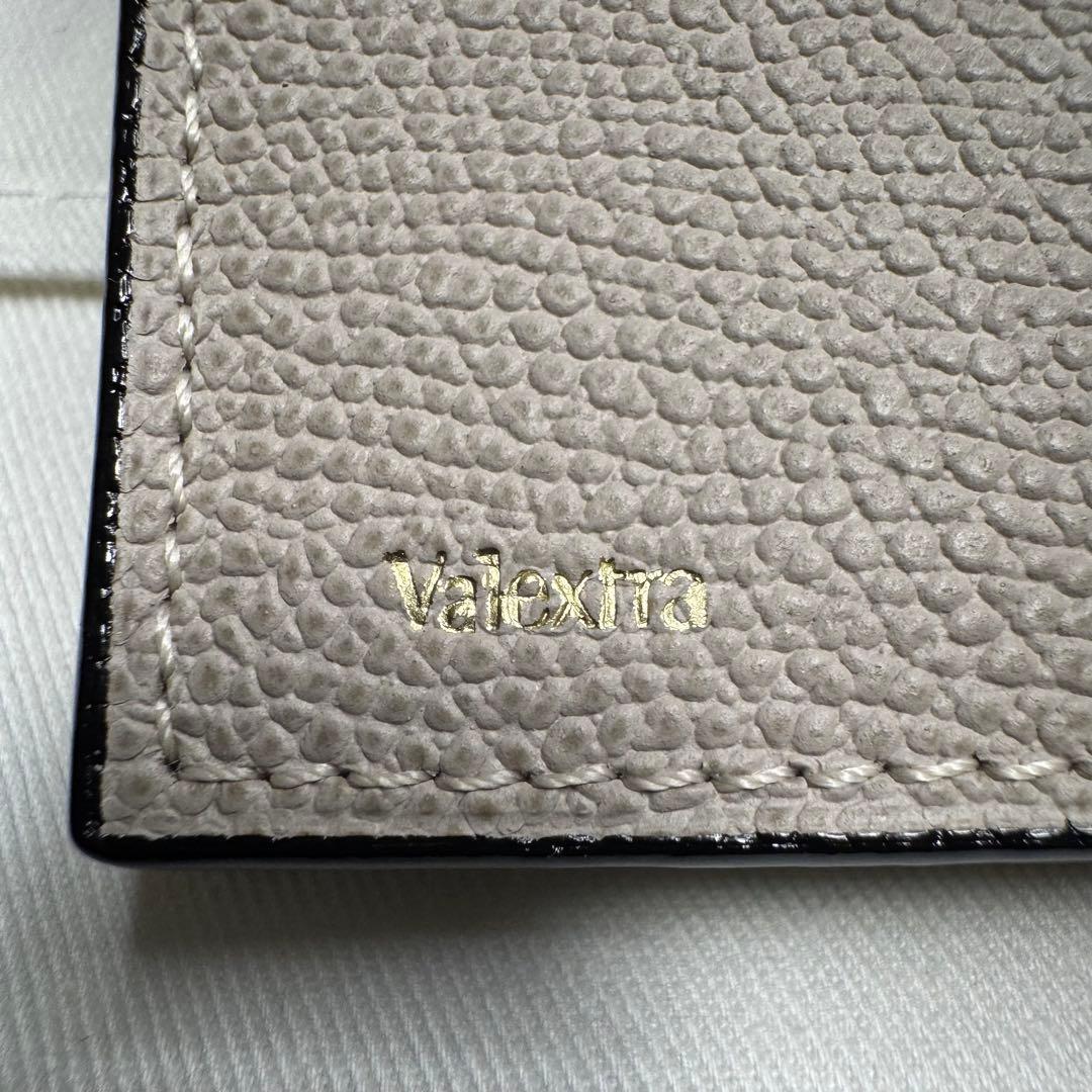 Valextra ヴァレクストラ 名刺入れ カードケース グレージュ 男女兼用