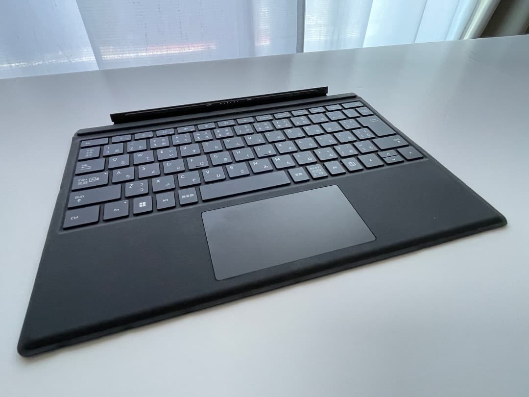 美品・バッテリー良好：SurfacePro 7＋純正キーボードカバー＋タッチペン