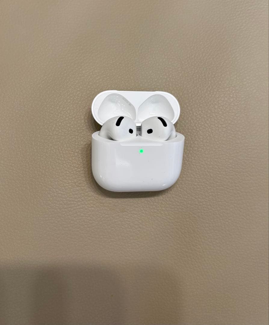 純正 AirPods本体 充電ケース付き ホワイト