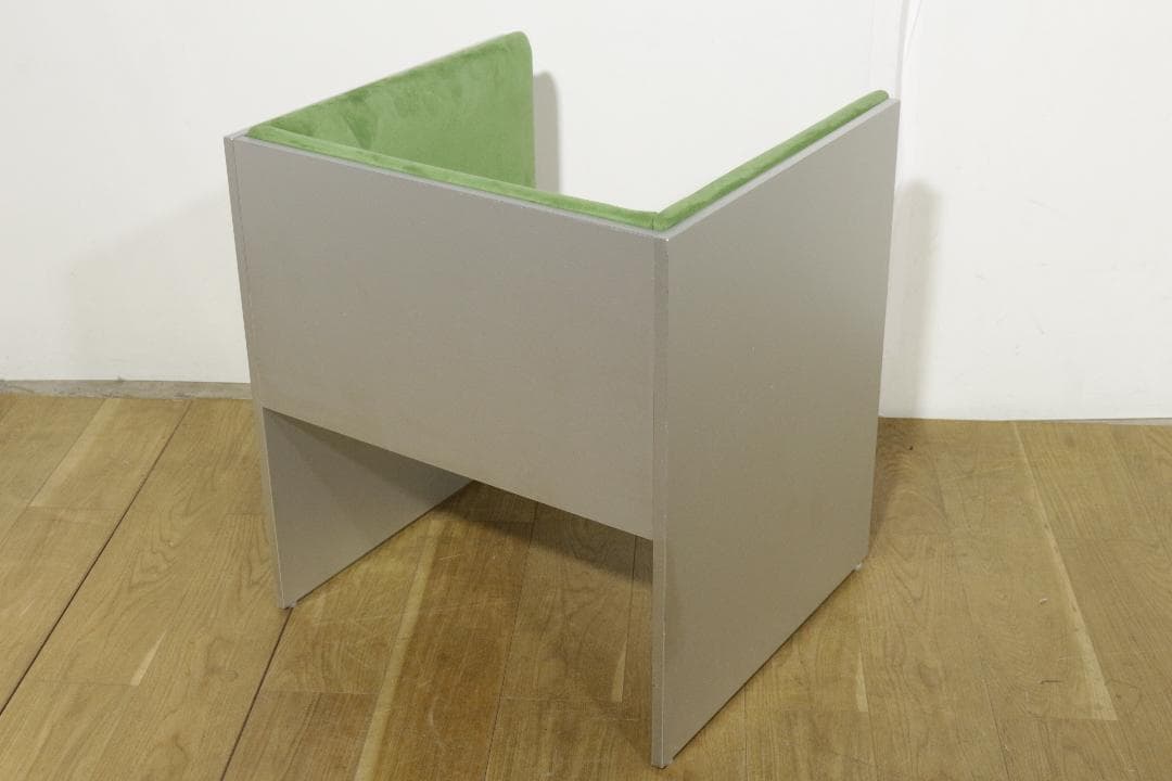 y*u様 Cassinaカッシーナ★スリムソファ★1人掛け★エアーフレーム★２４