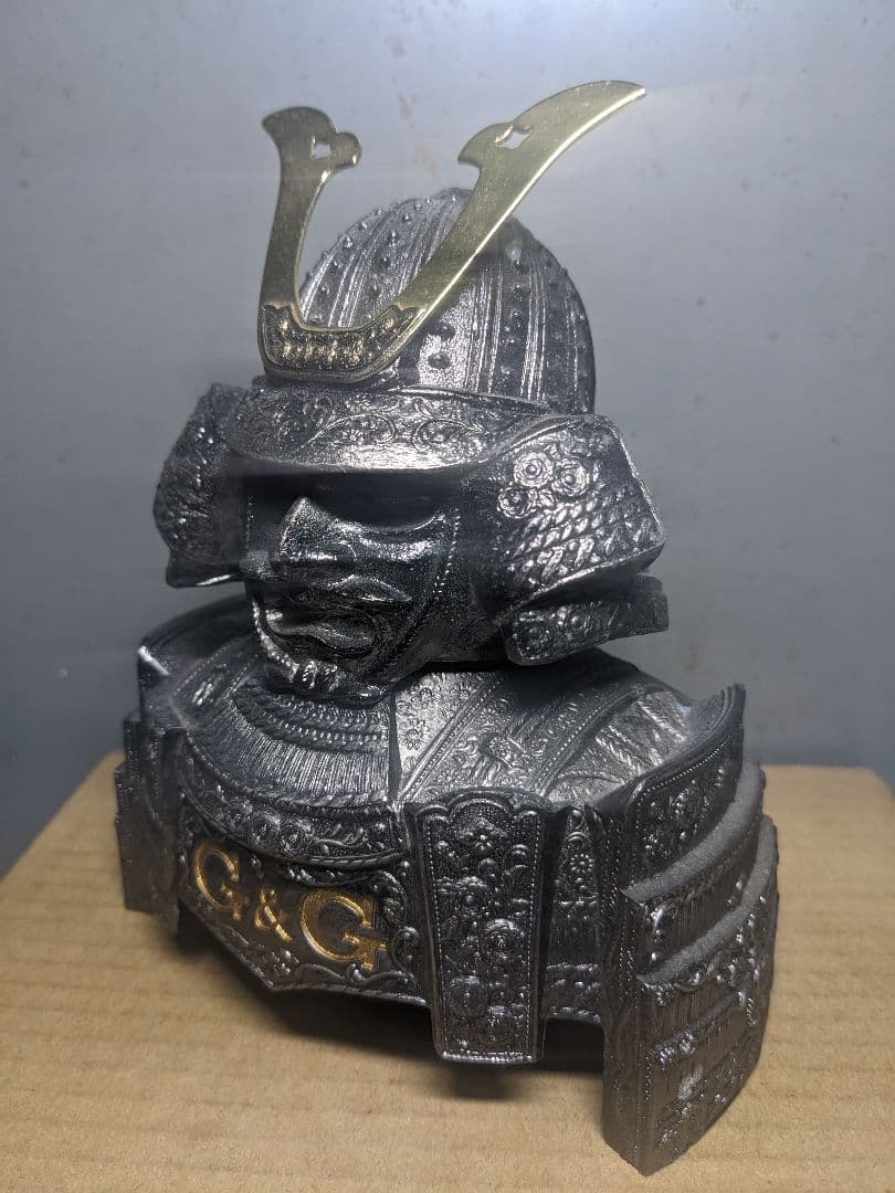 ニッカウィスキー G&G 鎧 兜　甲冑ボトルカバー 戦国武将 金属製