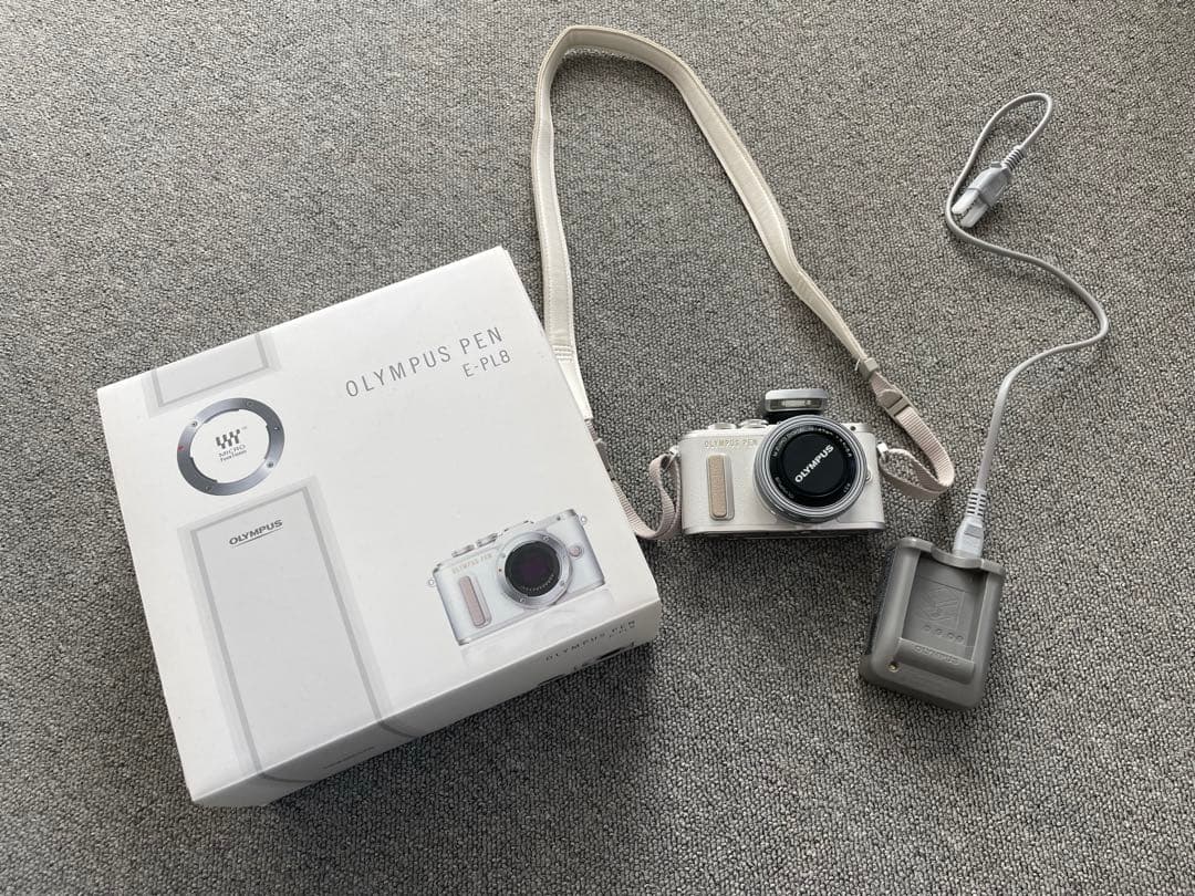 値下げ　OLYMPUS E-PL8 カメラ　一眼レフ　デジカメ　カメラ