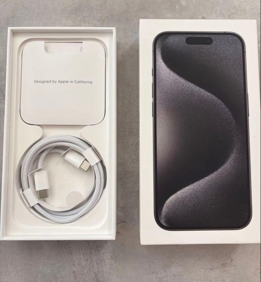 Apple iPhone 15Pro 本体