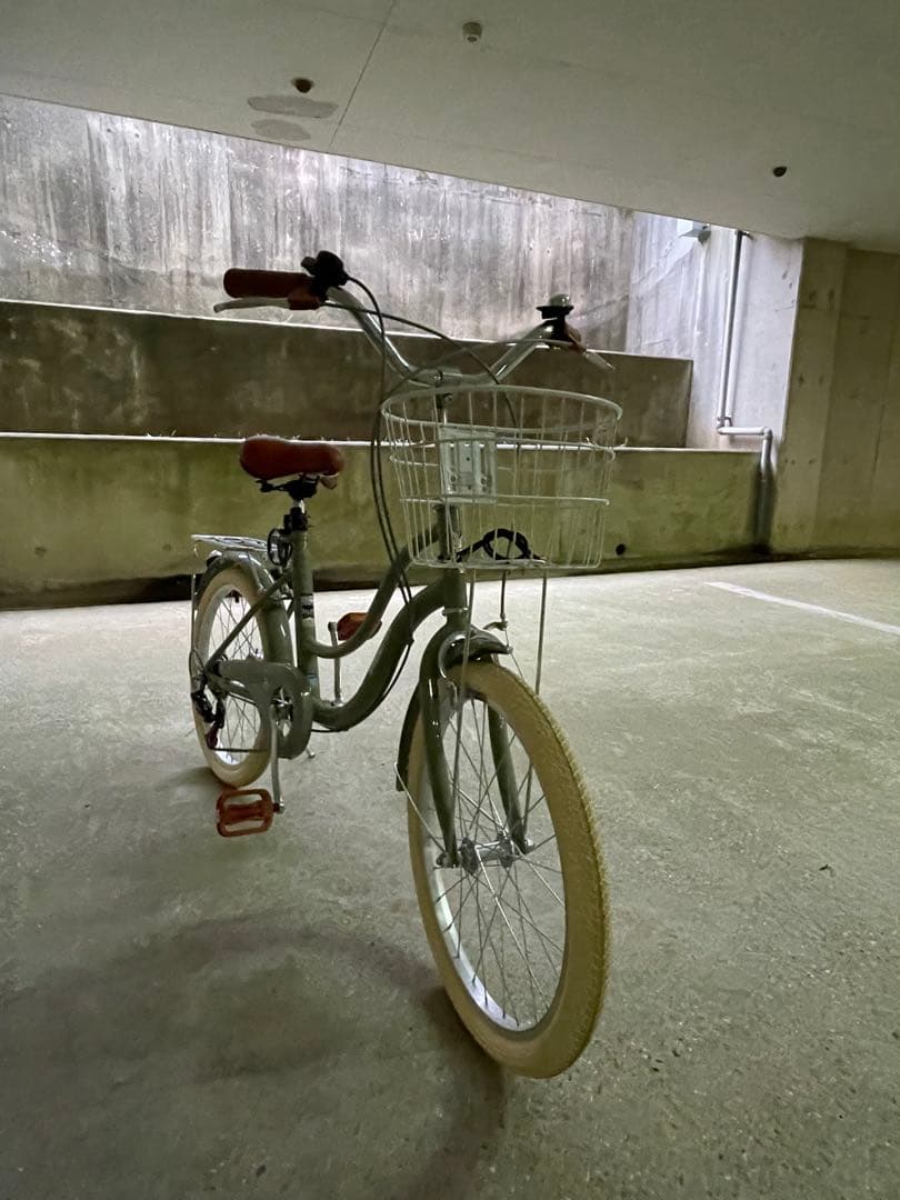 ぼぼんぼん 新品　グリーン 20インチ ジュニアシティ自転車