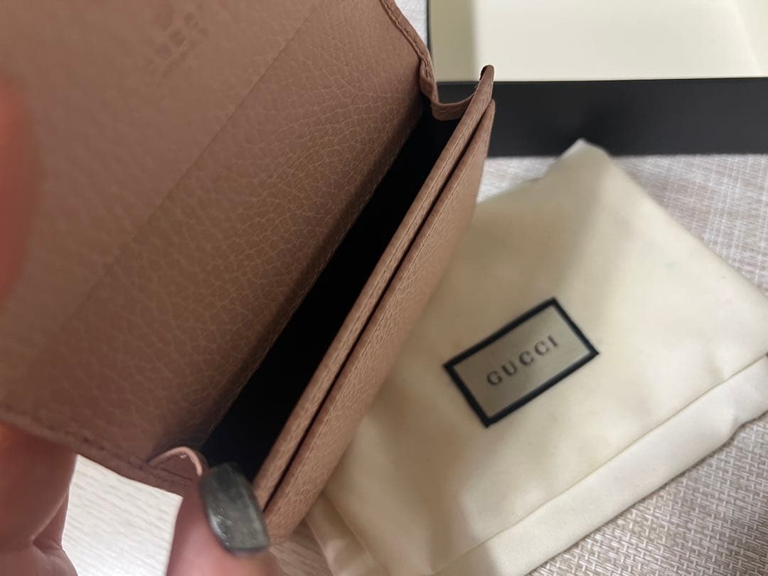 Gucci 名刺入れ　カードケース