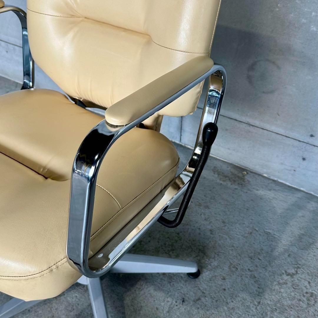 ✿アトリエワールド製✿ヴィンテージ調 サロンチェア レトロベージュ