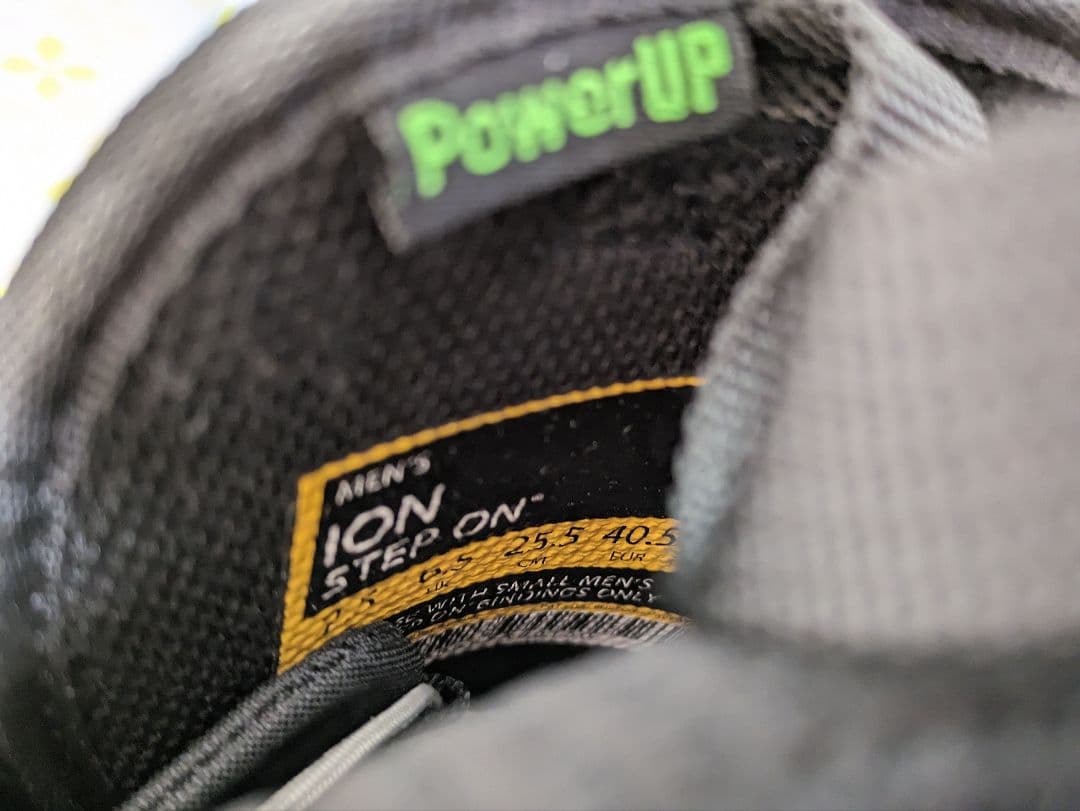 Burton IonバートンアイオンStep Onステップオン 25.5cm新品