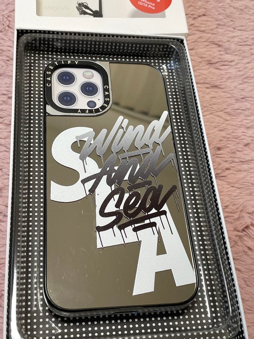 casetifywind and seaスマホケースiPhone12/12PRO