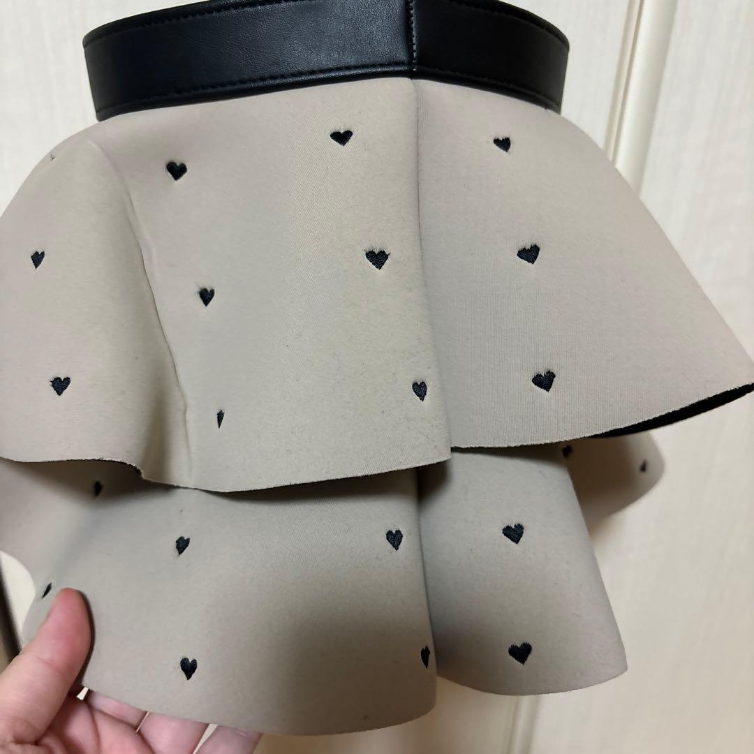 阪急　オンライン限定　ラプチャー　ネイプル　ハートエンブロイダリー　モカベージュ