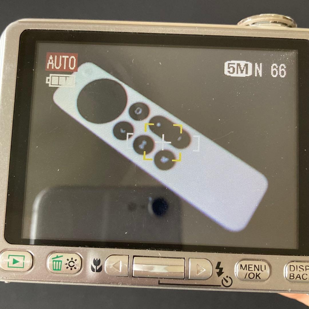 FUJIFILM FinePix V10 CCDセンサー コンデジ