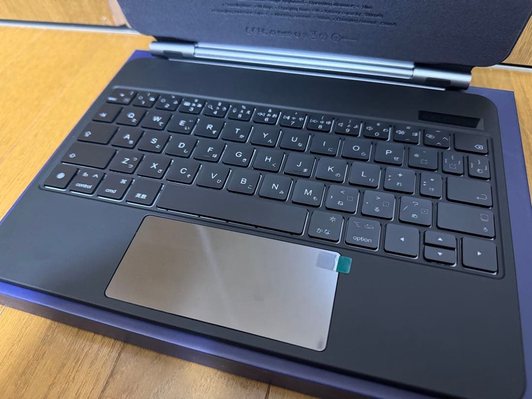 最新 IPad 第11世代 128GB Cellular キーボード付 A16