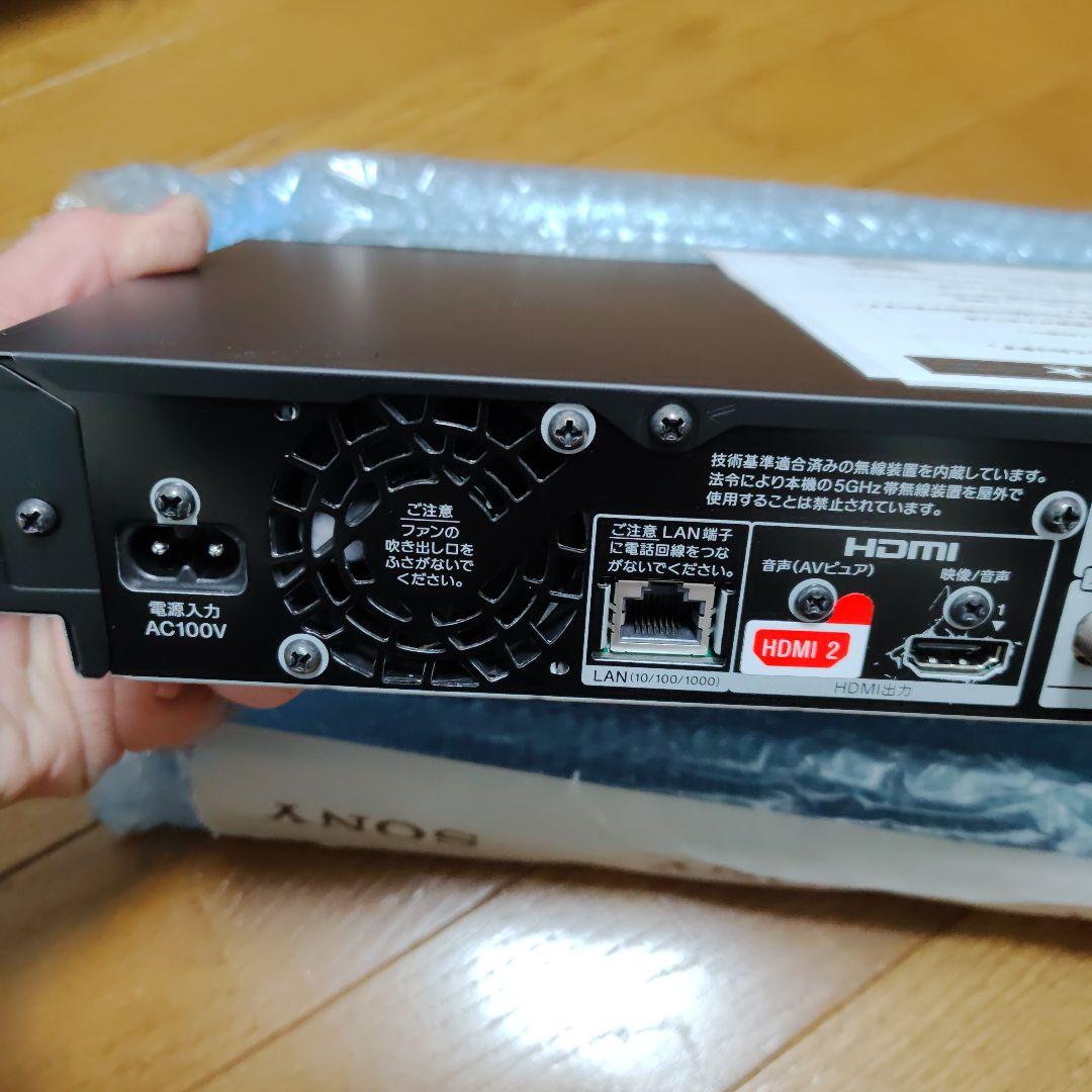 ソニーBDZ-FBW2100　2TB 2チューナー 4K　ブルーレイレコーダー