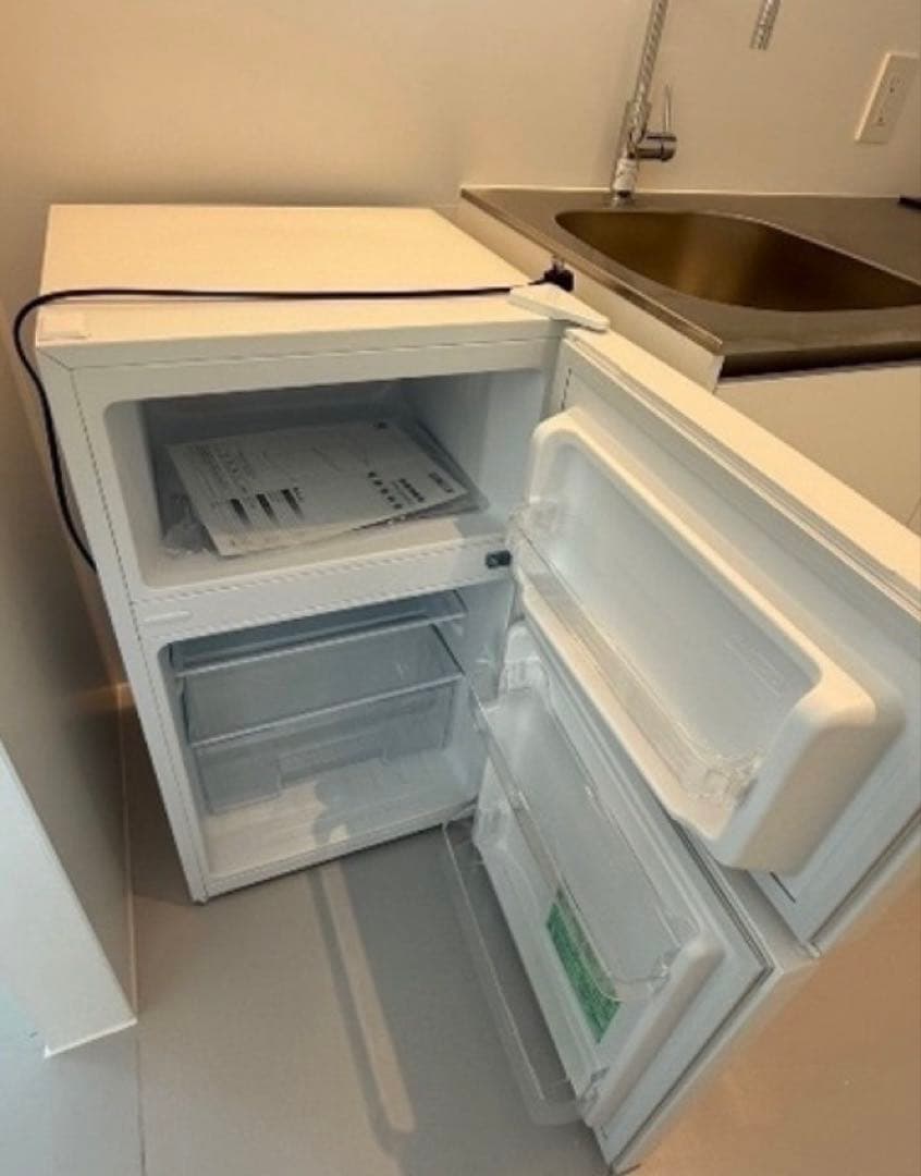 ☆☆MIKA☆☆冷凍冷蔵庫　未使用品　2023年製　アイリスプラザ