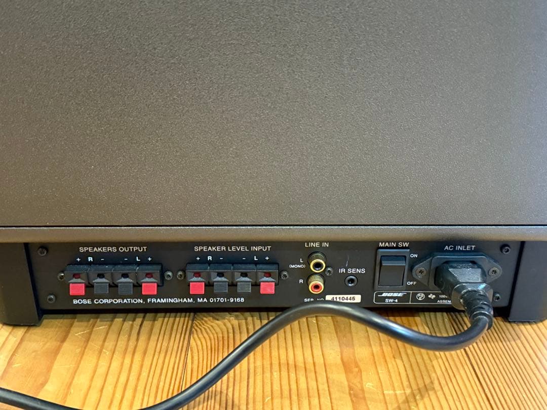 BOSE SW-4 ボーズ　サブウーファー　パワードウーファー